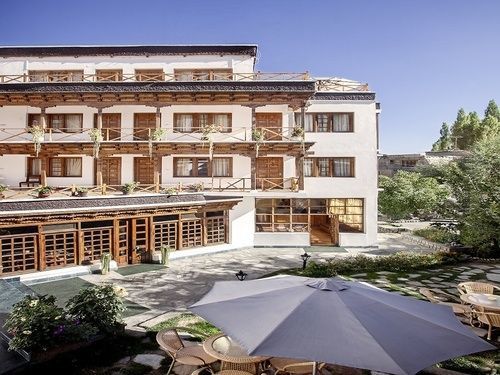 Hotel Dragon Лех Екстериор снимка